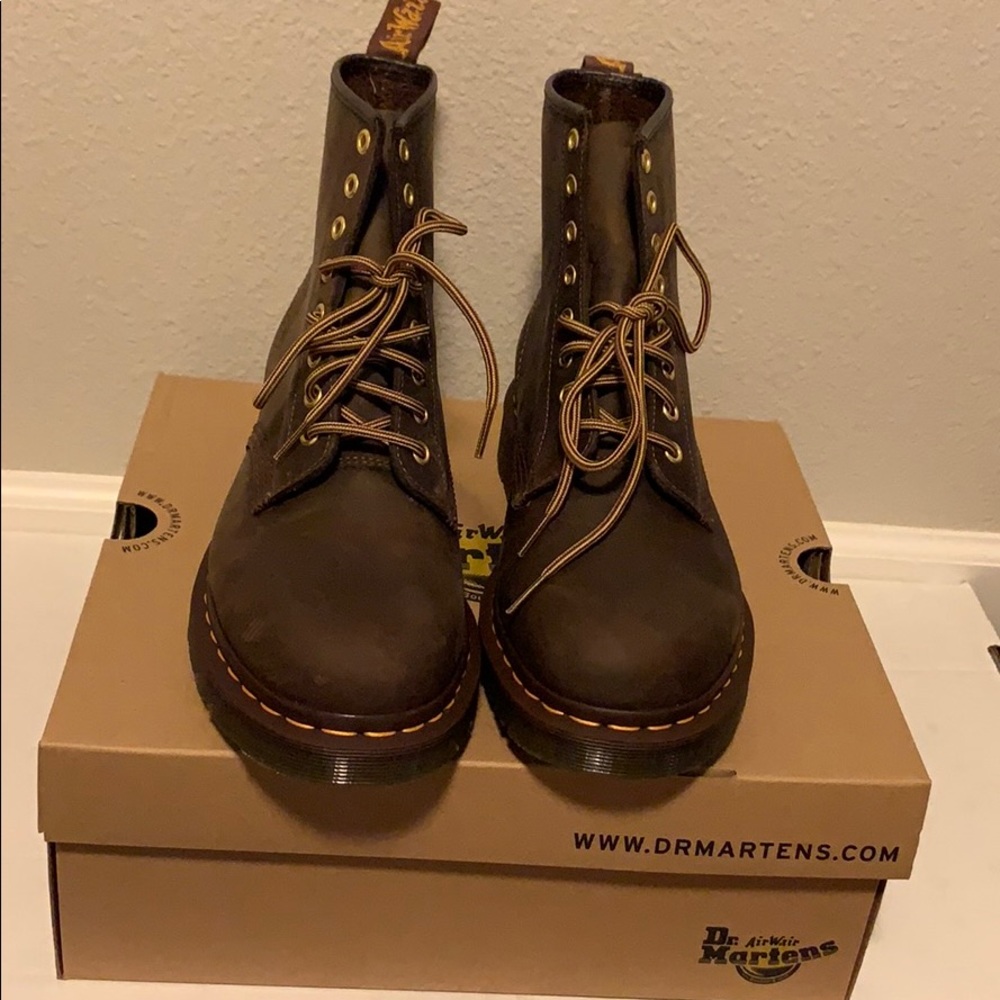 1460 Dr Martens crazy horse Boot